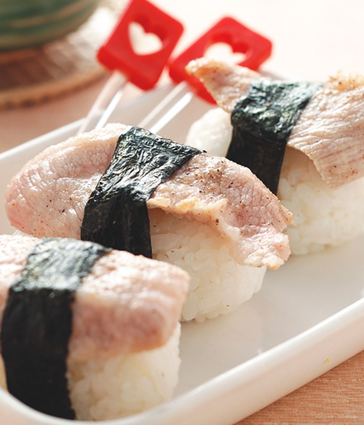 松阪猪肉饭团的做法-怎么做松阪猪肉饭团的制作方法详解