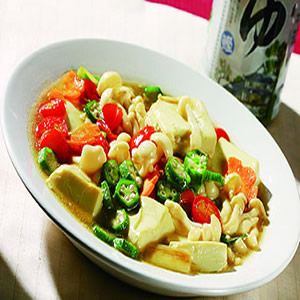 雪白菇燴蛋豆腐::食譜