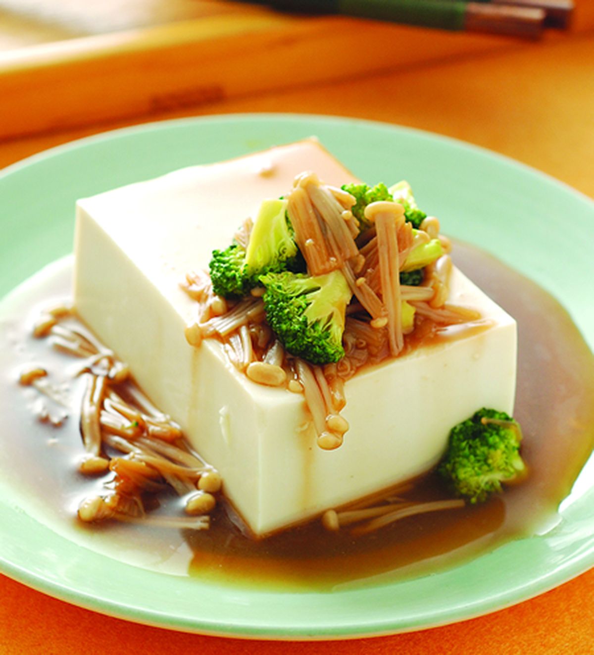 菌菇炖豆腐怎么做_菌菇炖豆腐的做法_辰辰妈dg_豆果美食