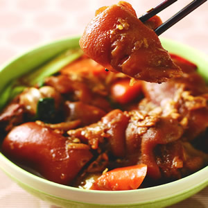 冬菜滷豬腳::食譜