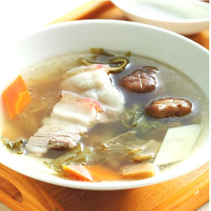 薏仁豬腳湯::食譜