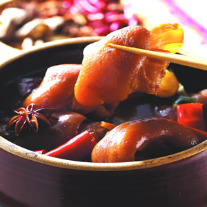 滷豬腳(3)::食譜